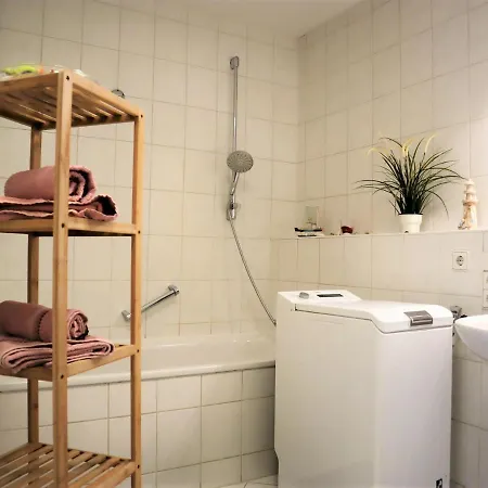 Exklusive Mit Dachterrasse In Schleussig Apartment