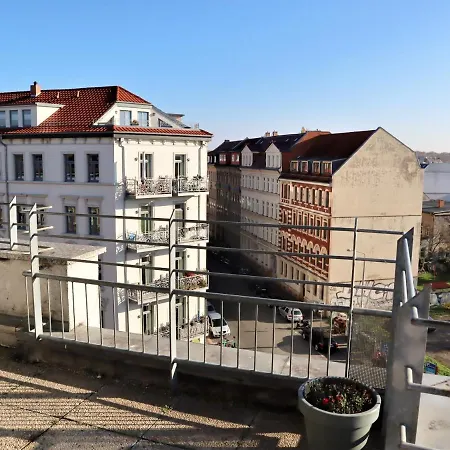 Daire Exklusive Mit Dachterrasse In Schleussig Leipzig